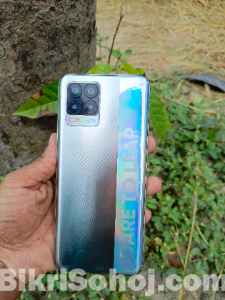realme 8
